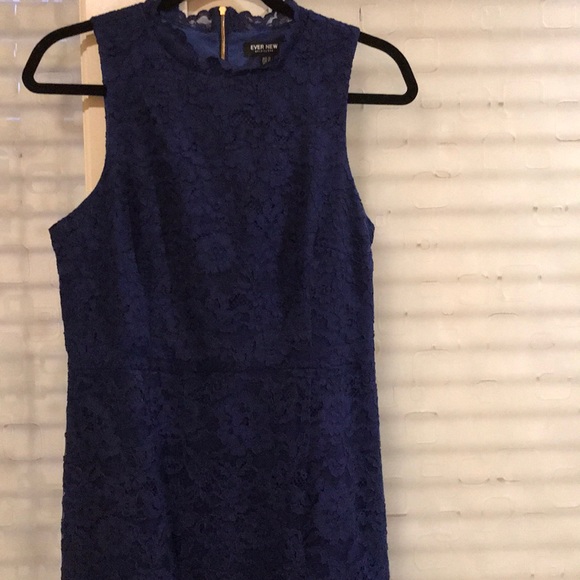 Dress - Picture 2 of 4